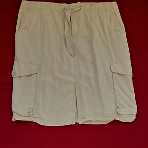 GAP Women's Tan Cargo Skirt